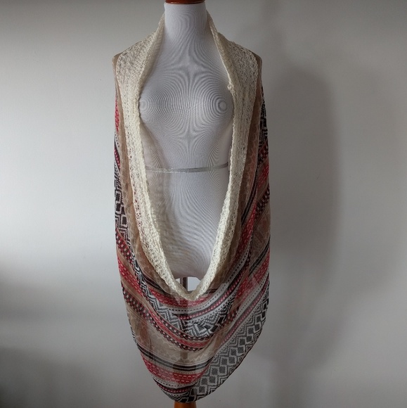 ❎ *Sold* Southwestern Pattern Infinity Scarf - Picture 4 of 7